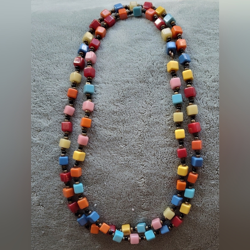 Vintage Herlequin 1930s Adjustable Art Deco Square Beaded Necklace.